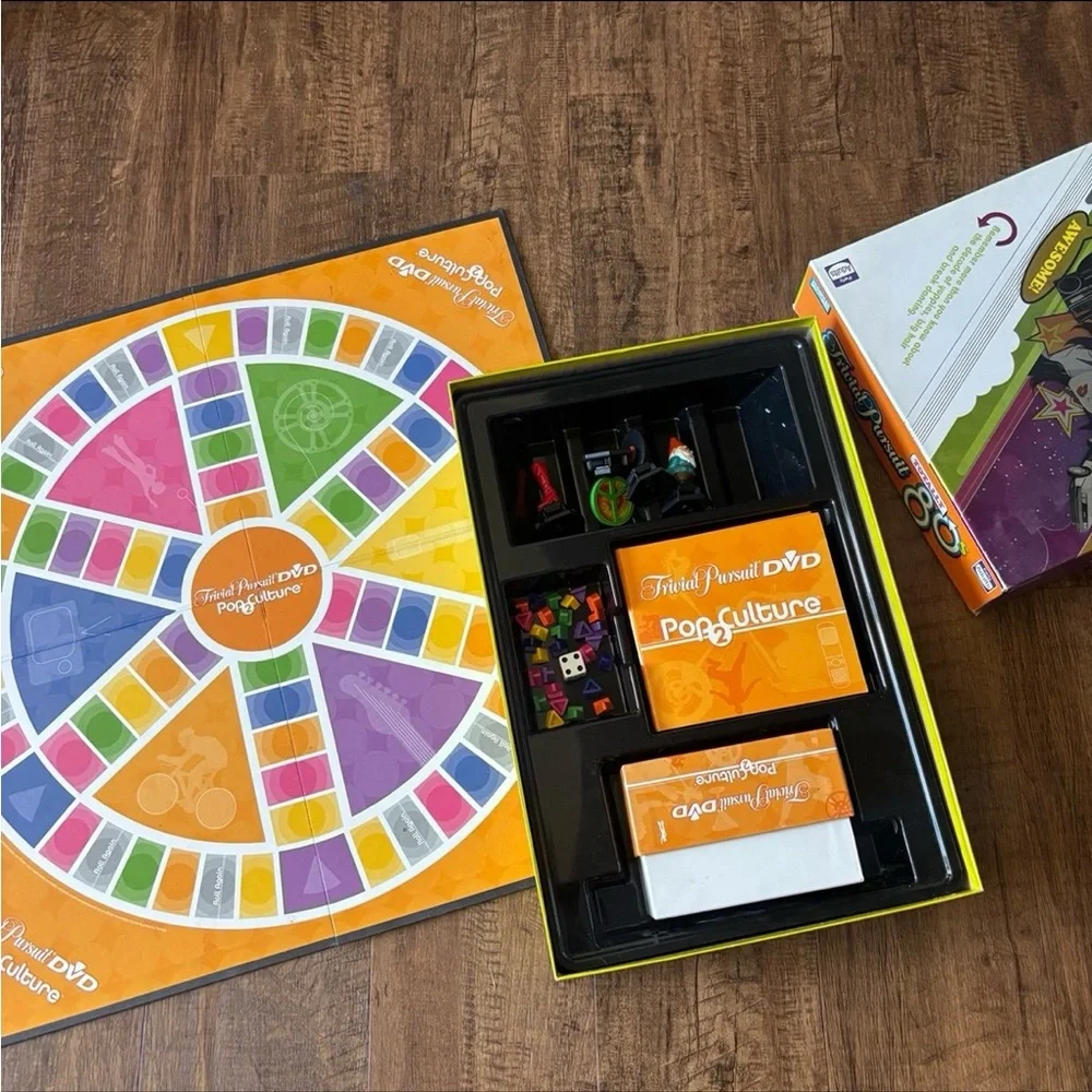 Trivial Pursuit - Dvd Pop Culture 2Nd Edition Board Game